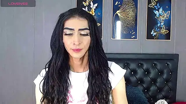 Snapshot of Evelynn_sex_ chatting on 12-26-24, 01:21 Evelynn sex online show from 12-26-24, 01:21