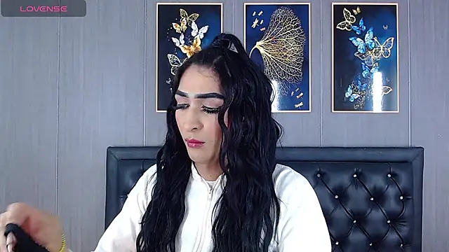 Snapshot of Evelynn_sex_ chatting on 02-16-25, 07:38 Evelynn sex online show from 02-16-25, 07:38