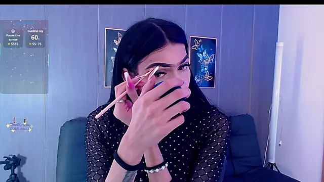 Snapshot of Evelynn_sex_ chatting on 09-22-25, 02:41 Evelynn sex online show from 09-22-25, 02:41