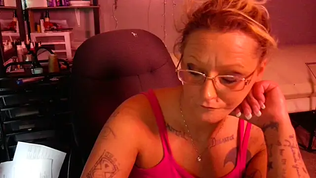 Lisalovely6981 online show from 01-26-25, 05:02