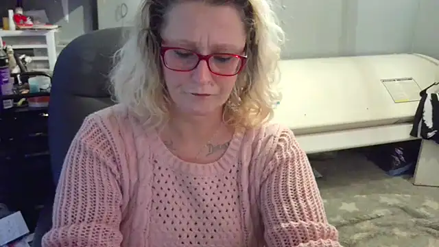 Lisalovely6981 online show from 02-07-25, 07:17