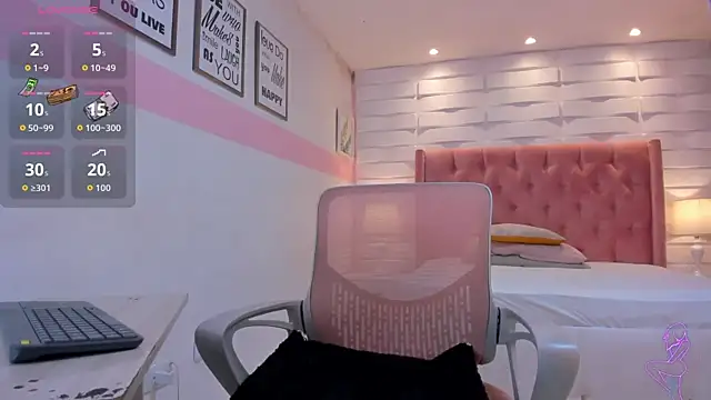 Snapshot of mhelissaw chatting on 12-02-25, 06:52 mhelissaw online show from 12-02-25, 06:52