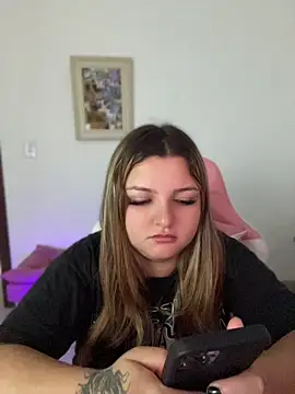 SweetPaige  online show from 04-12-26, 11:59