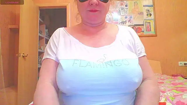 mira robinsonnn online show from 02-09-26, 10:47