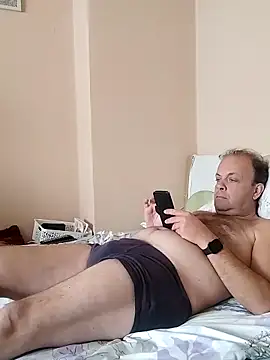 Snapshot of 1Kalandor@xh chatting on 10-14-25, 08:15 1Kalandorxh online show from 10-14-25, 08:15