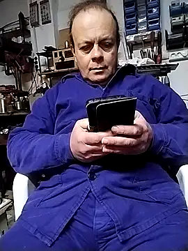 Snapshot of 1Kalandor@xh chatting on 02-16-26, 08:43 1Kalandorxh online show from 02-16-26, 08:43