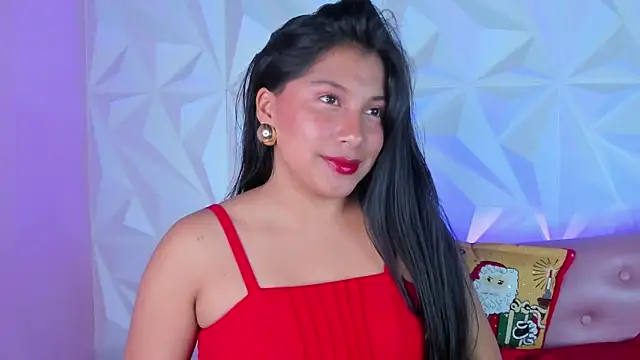 Snapshot of LinnaGardenia chatting on 12-25-24, 06:41 LinnaGardenia online show from 12-25-24, 06:41