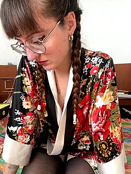 Snapshot of _foxygirl_ chatting on 10-05-25, 09:51 foxygirl online show from 10-05-25, 09:51