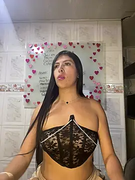 Snapshot of Alanna_atm_ chatting on 01-04-25, 12:48 Alanna atm online show from 01-04-25, 12:48