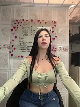 Snapshot of Alanna_atm_ chatting on 02-10-25, 08:31 Alanna atm online show from 02-10-25, 08:31