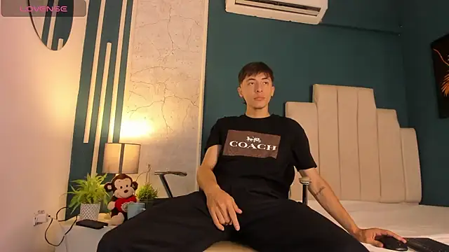 Snapshot of AlessandroDybala chatting on 01-29-25, 01:07 AlessandroDybala online show from 01-29-25, 01:07