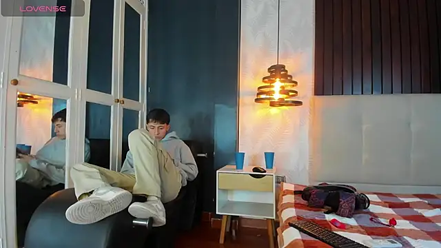 Snapshot of AlessandroDybala chatting on 02-23-25, 03:18 AlessandroDybala online show from 02-23-25, 03:18