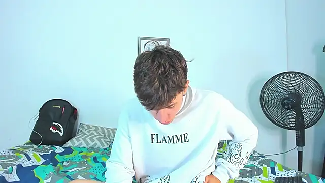 AlessandroDybala online show from 04-10-26, 12:21