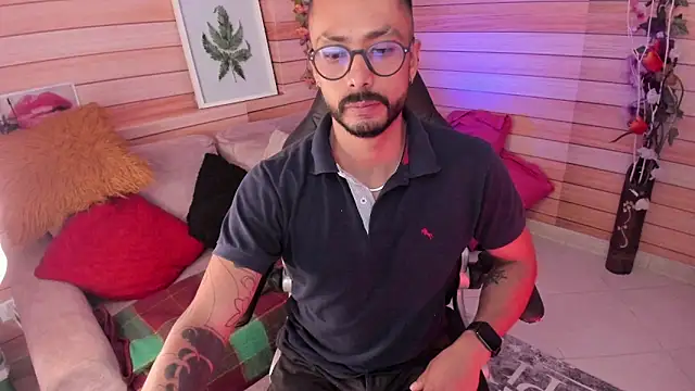 Tom cooper  online show from 03-12-25, 01:08