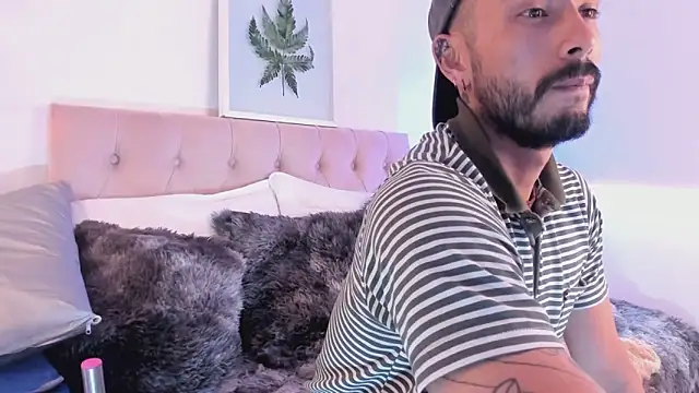 Tom cooper  online show from 09-09-25, 01:21