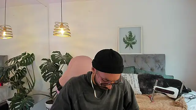 Tom cooper  online show from 11-26-25, 12:50