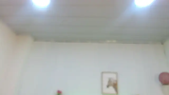 Snapshot of candy_lux_ chatting on 07-24-26, 07:12 candy lux online show from 07-24-26, 07:12