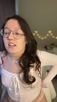 Snapshot of emigooflordXD chatting on 03-15-26, 01:28 emigooflordXD online show from 03-15-26, 01:28