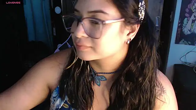 Snapshot of mollyshake1 chatting on 10-04-25, 04:54 mollyshake1 online show from 10-04-25, 04:54