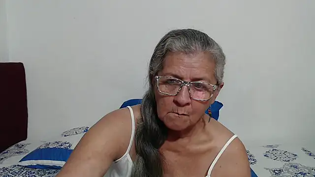 candy mature  online show from 04-17-26, 10:46