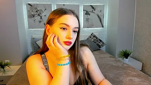 Snapshot of Grand_Vita chatting on 01-07-25, 10:54 Grand Vita online show from 01-07-25, 10:54