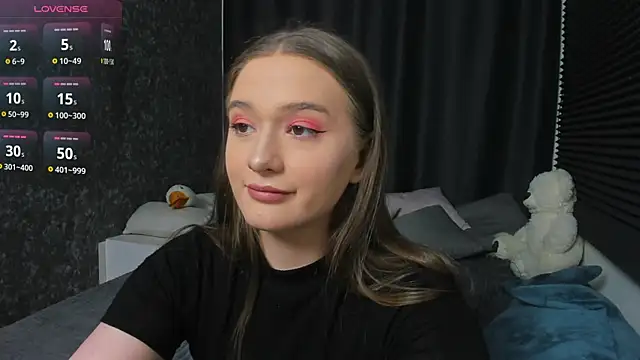 Snapshot of Grand_Vita chatting on 02-22-25, 08:42 Grand Vita online show from 02-22-25, 08:42