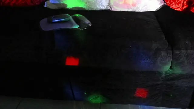 yiauana online show from 02-01-25, 01:34