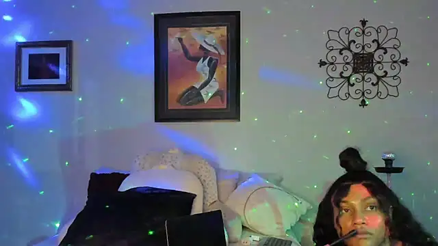 yiauana online show from 02-08-25, 03:08