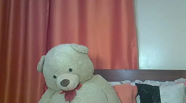 Snapshot of freaky_juicy chatting on 02-07-25, 10:52 freaky juicy online show from 02-07-25, 10:52