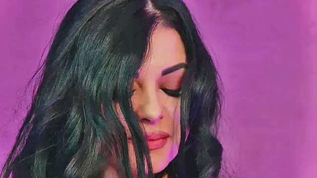 EmilyColle  online show from 03-10-25, 11:10