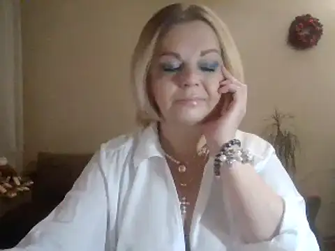 Snapshot of SofiyaPetrova chatting on 02-07-25, 07:27 SofiyaPetrova online show from 02-07-25, 07:27