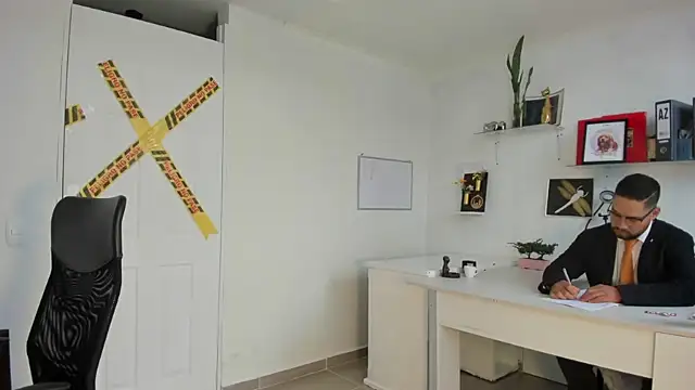 susana monroy online show from 12-16-25, 12:10