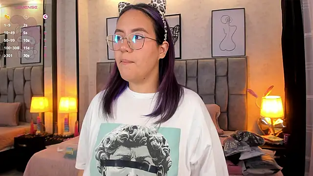 Snapshot of sweet--emily chatting on 03-05-25, 06:12 sweet--emily online show from 03-05-25, 06:12