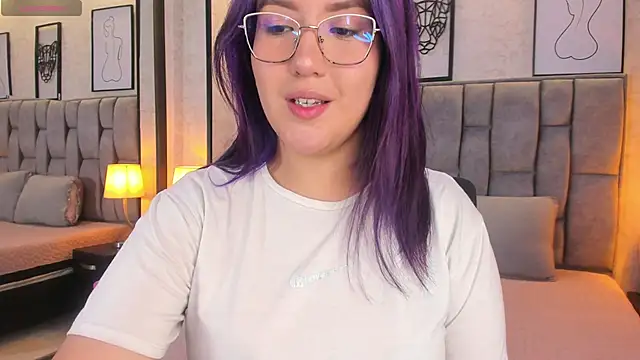 Snapshot of sweet--emily chatting on 03-13-25, 03:11 sweet--emily online show from 03-13-25, 03:11