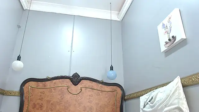 Snapshot of MilanZaire chatting on 01-30-25, 02:27 MilanZaire online show from 01-30-25, 02:27