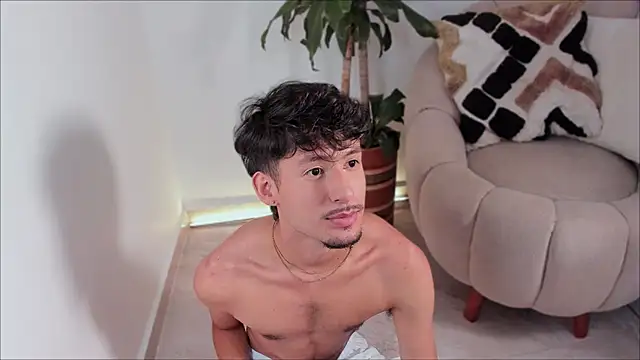 Snapshot of dimitri_targaryen chatting on 02-24-25, 01:21 dimitri targaryen online show from 02-24-25, 01:21