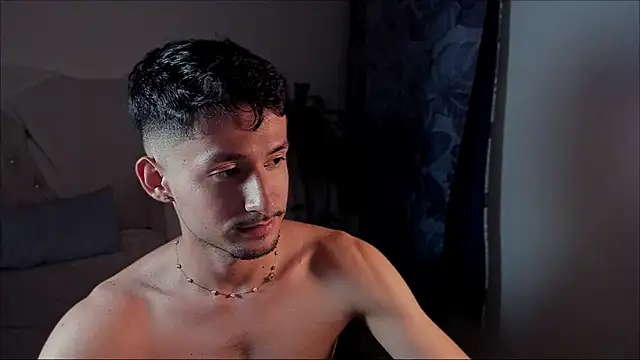 Snapshot of dimitri_targaryen chatting on 11-20-25, 11:37 dimitri targaryen online show from 11-20-25, 11:37