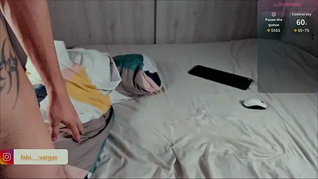 dimitri targaryen online show from 04-17-26, 10:51