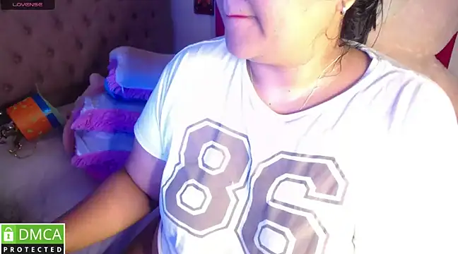 Snapshot of KittyHot20 chatting on 03-01-25, 01:00 KittyHot20 online show from 03-01-25, 01:00