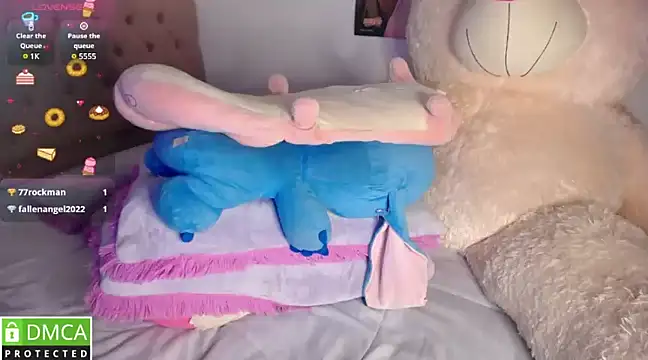 Snapshot of KittyHot20 chatting on 03-03-25, 04:14 KittyHot20 online show from 03-03-25, 04:14