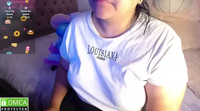 Snapshot of KittyHot20 chatting on 03-04-25, 08:16 KittyHot20 online show from 03-04-25, 08:16