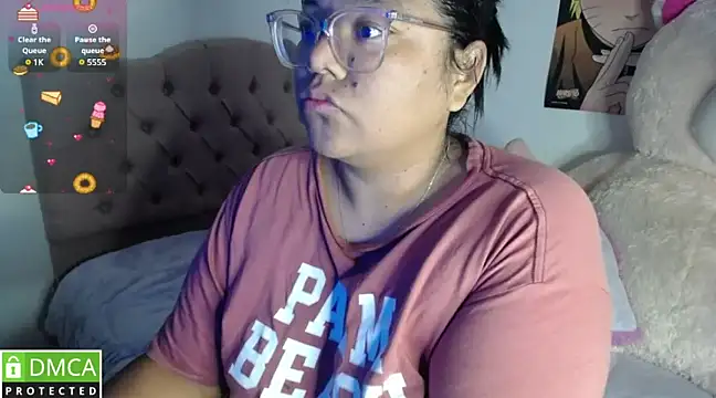 Snapshot of KittyHot20 chatting on 03-08-25, 04:01 KittyHot20 online show from 03-08-25, 04:01