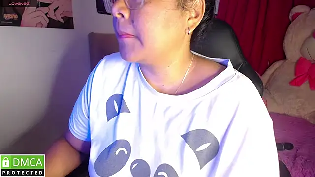 Snapshot of KittyHot20 chatting on 09-26-25, 04:55 KittyHot20 online show from 09-26-25, 04:55