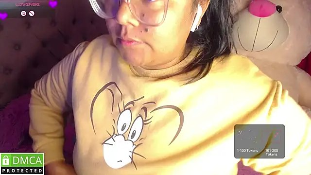 Snapshot of KittyHot20 chatting on 11-09-25, 02:10 KittyHot20 online show from 11-09-25, 02:10