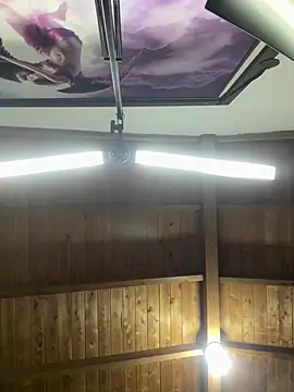 Snapshot of Rhaegal_hot chatting on 02-24-25, 12:09 Rhaegal hot online show from 02-24-25, 12:09