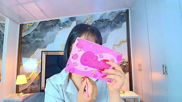 Snapshot of lina_bedoya_ chatting on 07-09-26, 11:47 lina bedoya online show from 07-09-26, 11:47