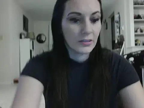 Snapshot of CrystalLakeXO chatting on 01-18-25, 05:10 CrystalLakeXO online show from 01-18-25, 05:10