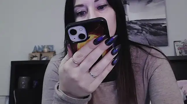 Snapshot of CrystalLakeXO chatting on 02-11-25, 05:16 CrystalLakeXO online show from 02-11-25, 05:16