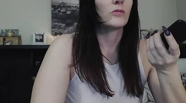 Snapshot of CrystalLakeXO chatting on 02-13-25, 08:06 CrystalLakeXO online show from 02-13-25, 08:06