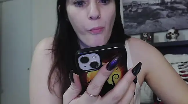 Snapshot of CrystalLakeXO chatting on 02-17-25, 09:46 CrystalLakeXO online show from 02-17-25, 09:46